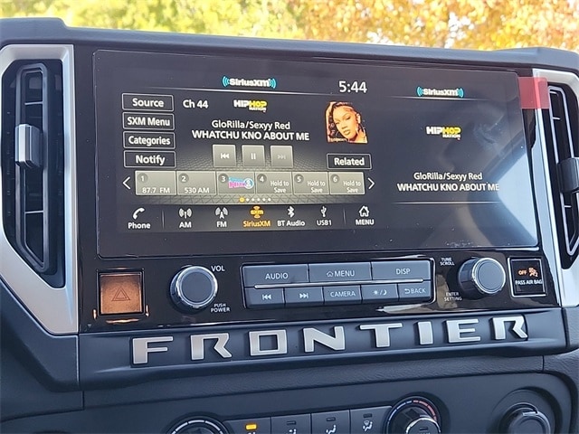 Frontier Crew Cab SV