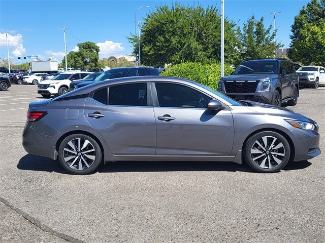 2021 Nissan Sentra SV photo 2