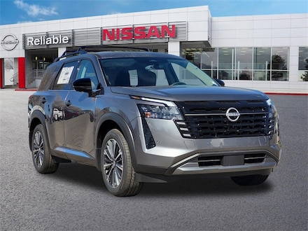 2026 Nissan Pathfinder Platinum SUV