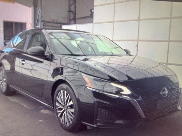 2025 Nissan Altima 2.5 SV's photo