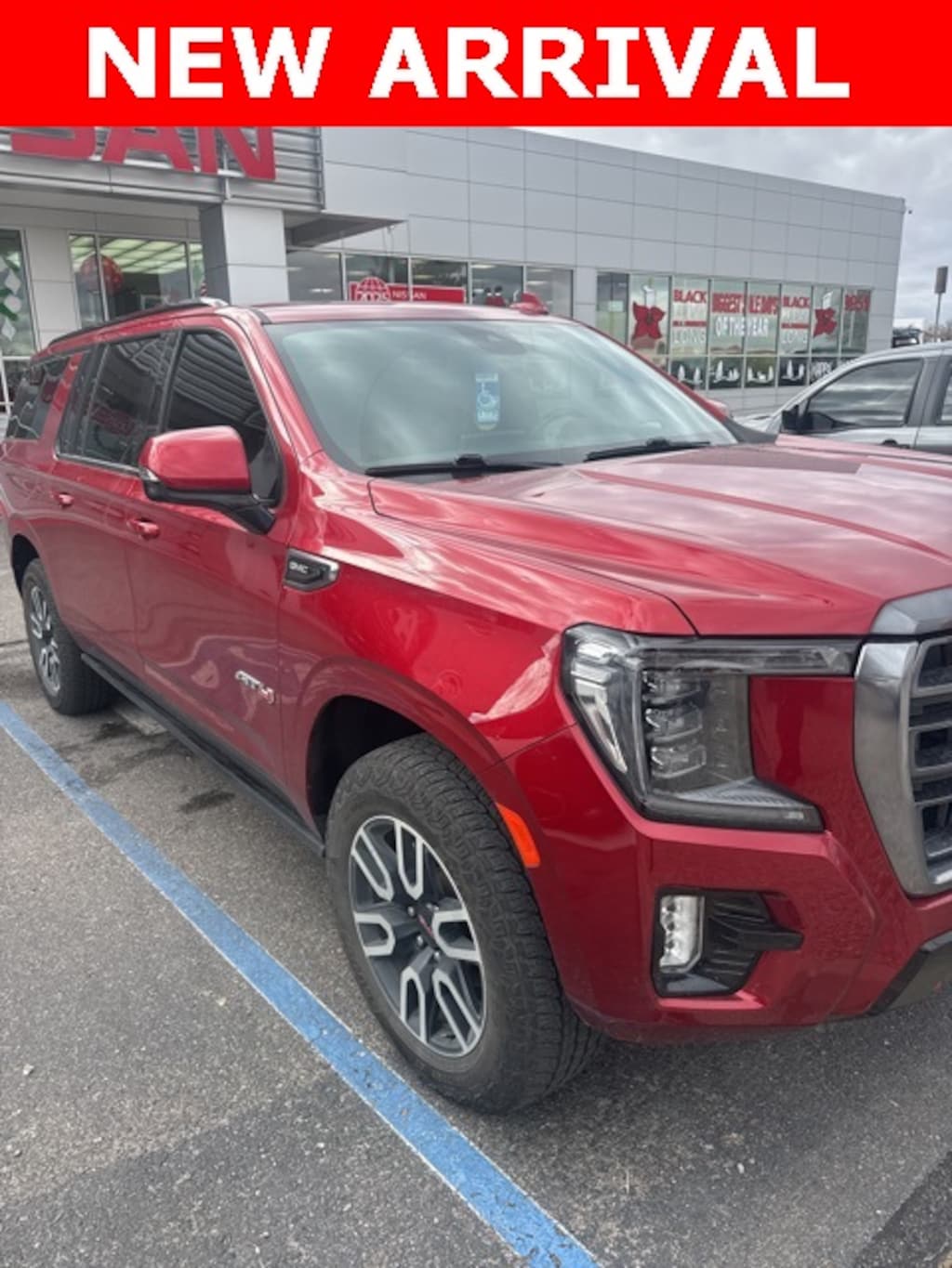 Used 2024 GMC Yukon XL AT4 SUV