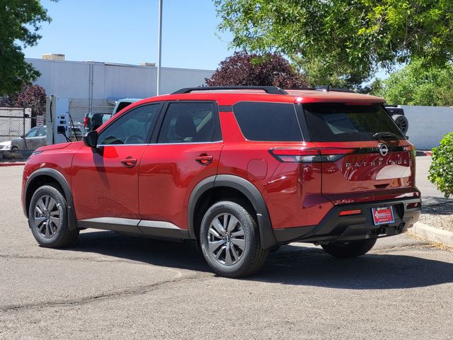 View vehicle photo 3