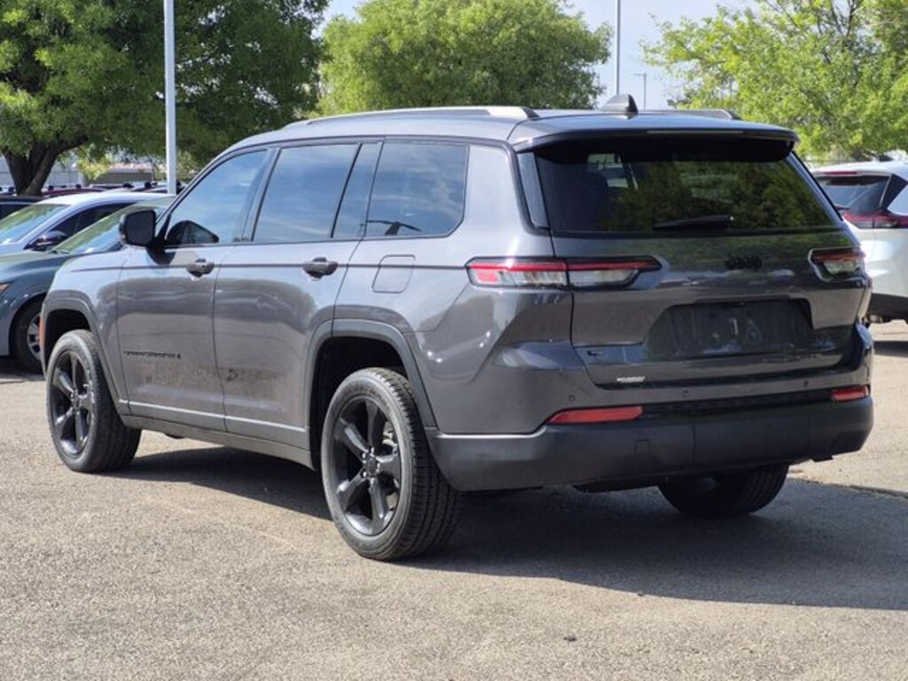 Used 2023 Jeep Grand Cherokee L Altitude SUV