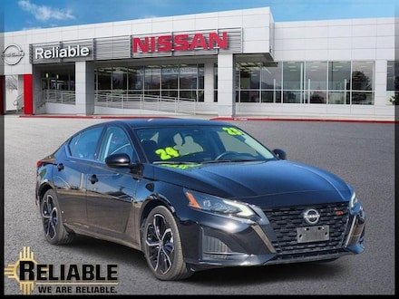 2023 Nissan Altima 2.5 SR Sedan