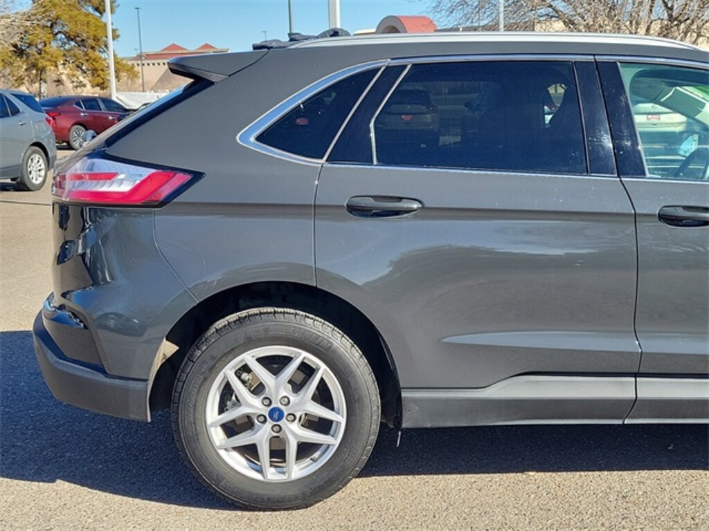 Used 2021 Ford Edge SEL SUV