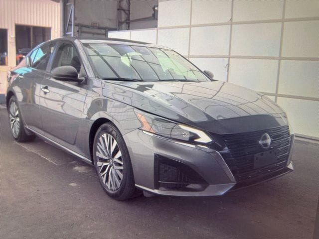 2025 Nissan Altima 2.5 SV's photo