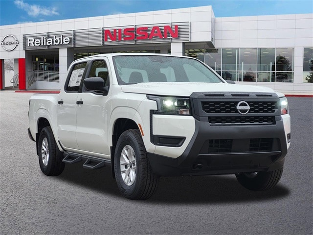 2026 Nissan Frontier S's photo