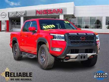 2025 Nissan Frontier PRO-4X Truck