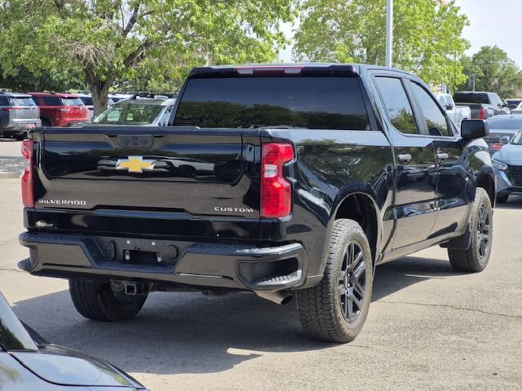 Used 2025 Chevrolet Silverado 1500 Custom Truck