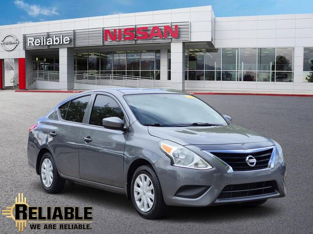 Gray (Gun Metallic) 2019 Nissan Versa Sedan Front-Wheel Drive Continuously Variable Transmission