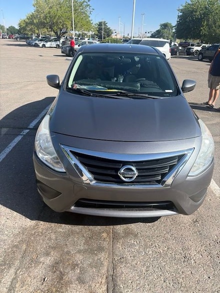 2019 Nissan Versa 1.6 S Plus Sedan