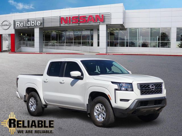2024 Nissan Frontier SV Crew Cab 4X4 SWB's photo