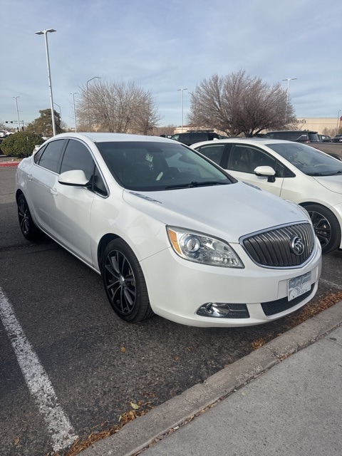 2017 Buick Verano 1SH's photo