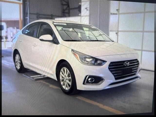 Frost White Pearl 2020 Hyundai Accent Sedan Front-Wheel Drive Continuously Variable Transmission