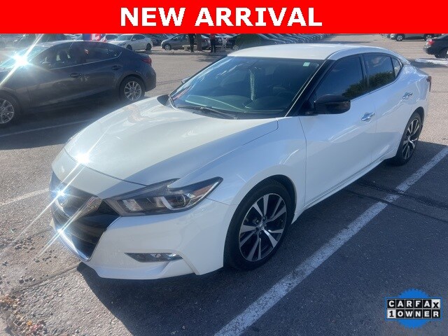 2016 Nissan Maxima S photo 4