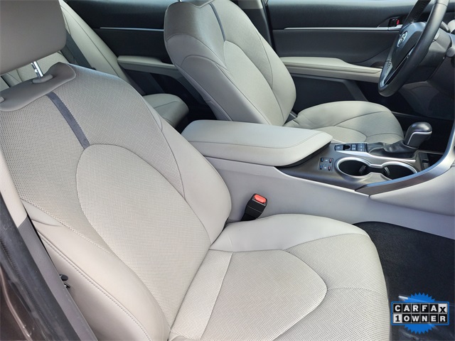 Camry Hybrid XLE