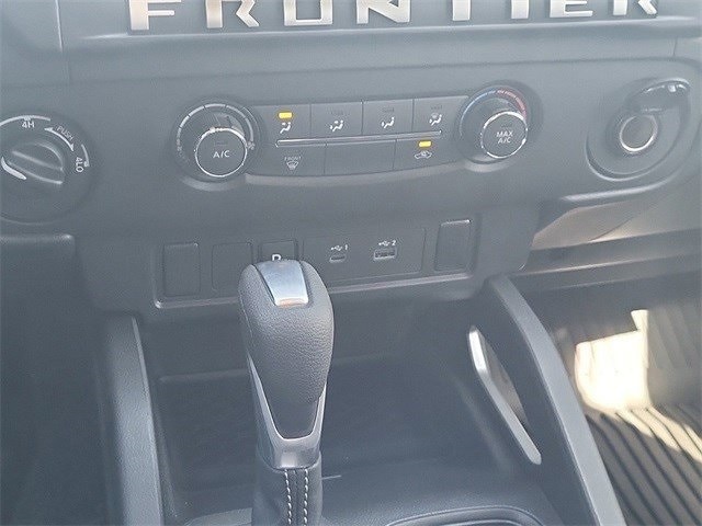 Frontier Crew Cab SV