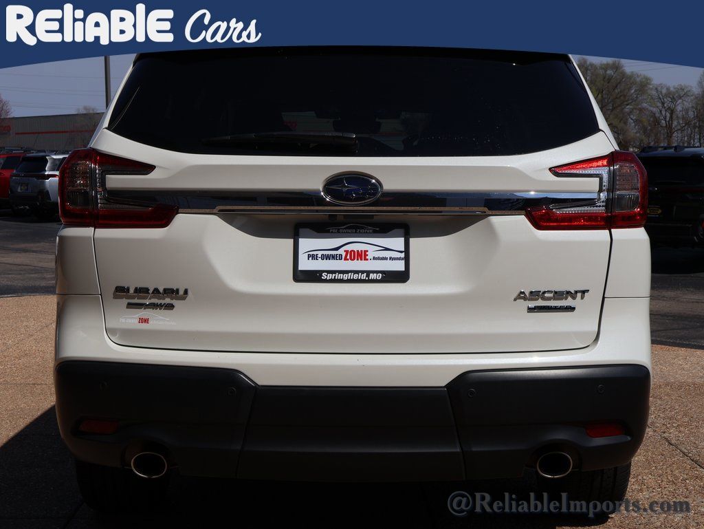 Used 2023 Crystal White Pearl Subaru Limited 7-Passenger image 5