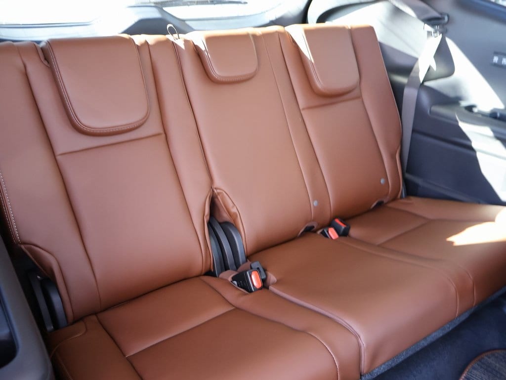 New 2026 Crystal Black Silica Subaru Touring 7-Passenger image 13