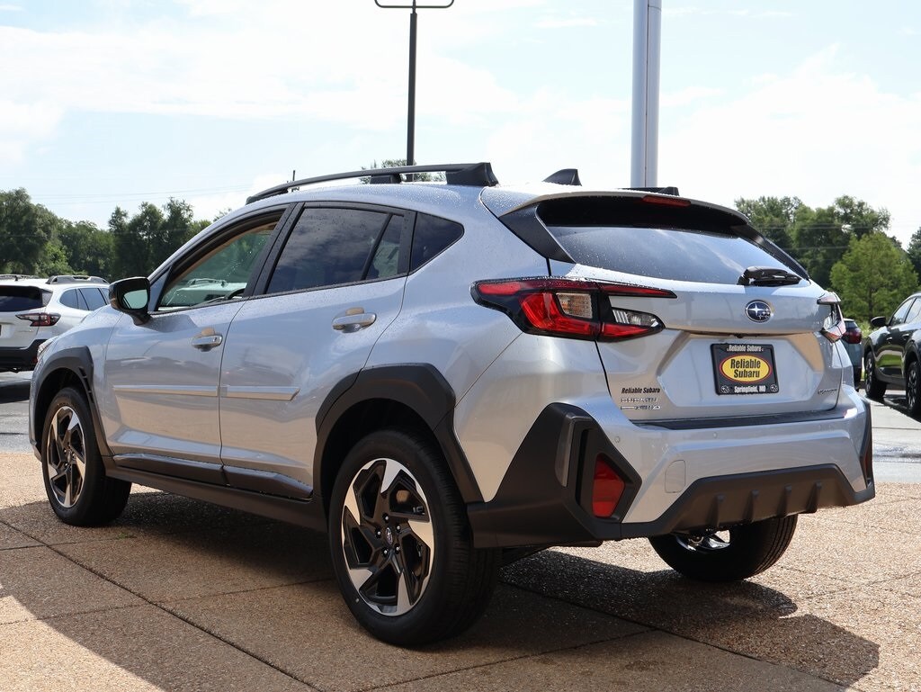 2025 Subaru Crosstrek Limited photo 2