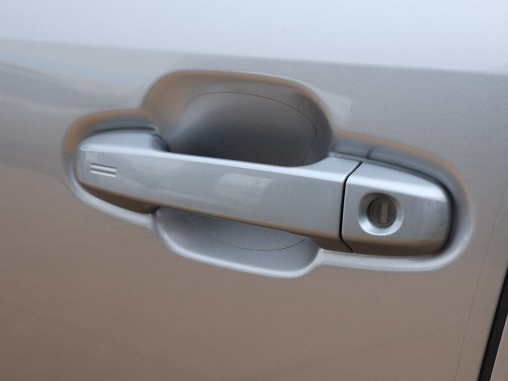 New 2026 Ice Silver Subaru Premium image 9