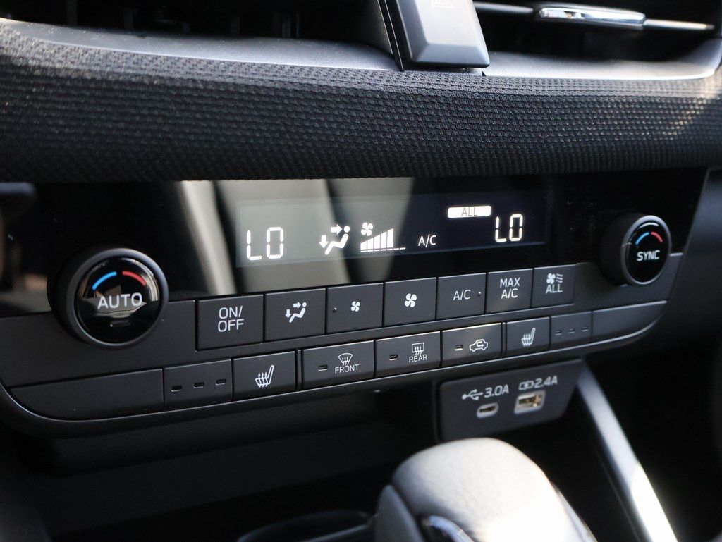 New 2026 Ice Silver Subaru Limited image 39