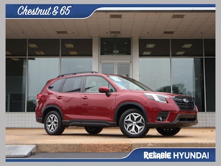 2023 Subaru Forester Premium SUV