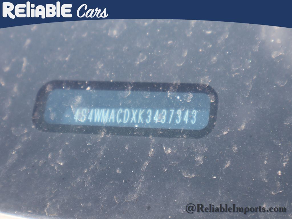 Used 2019 Crystal White Pearl Subaru Premium 8-Passenger image 25