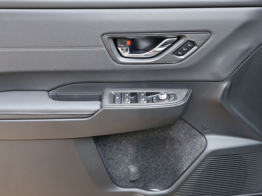 New 2026 Ice Silver Subaru Touring XT image 22