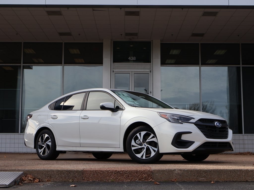 2025 Subaru Legacy Premium's photo