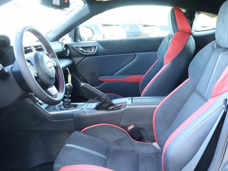 New 2026 Magnetite Gray Subaru Limited image 19