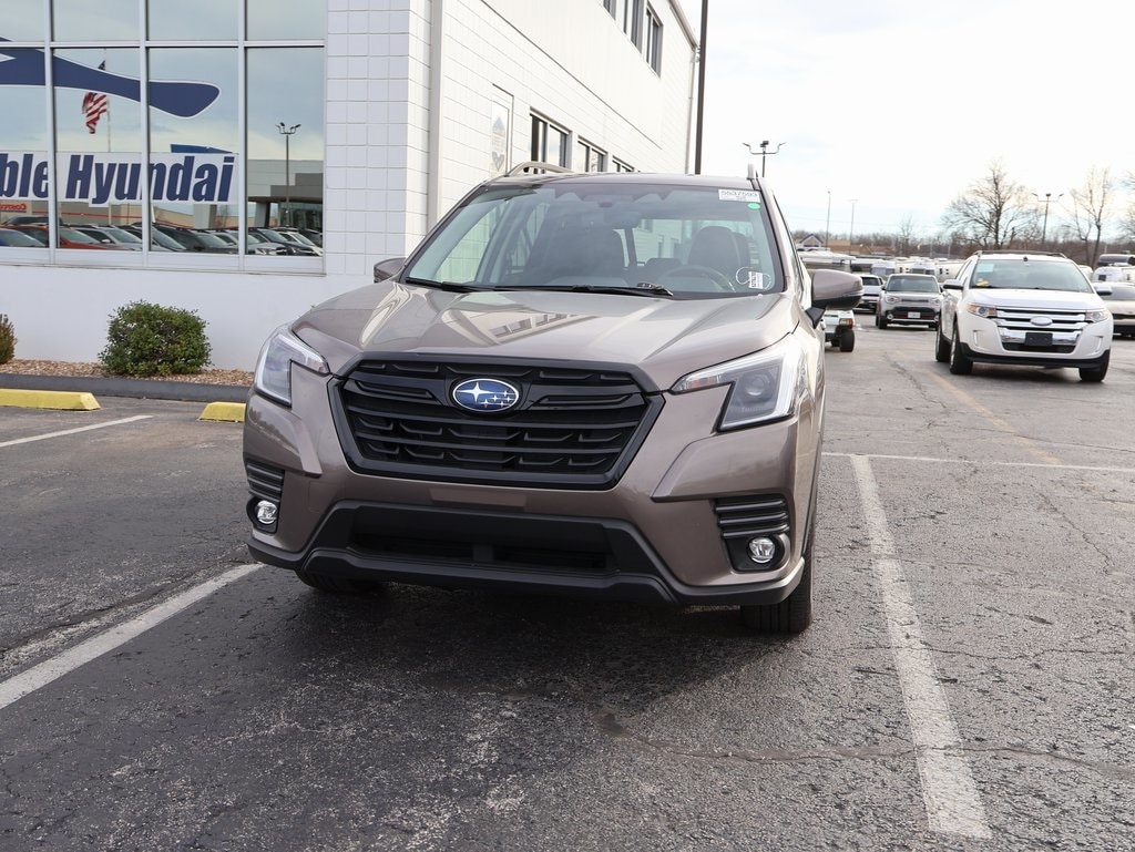 Used 2024 Subaru Forester Limited SUV