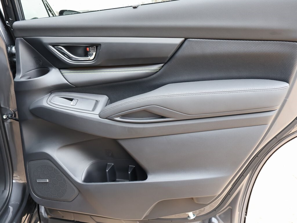New 2026 Magnetite Gray Subaru Onyx Edition Touring 7-Passenger image 12