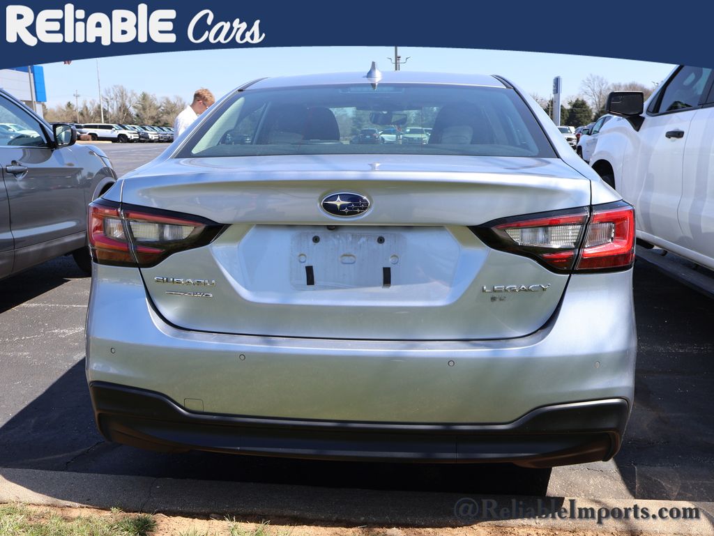 Used 2023 Ice Silver Metallic Subaru Limited image 20