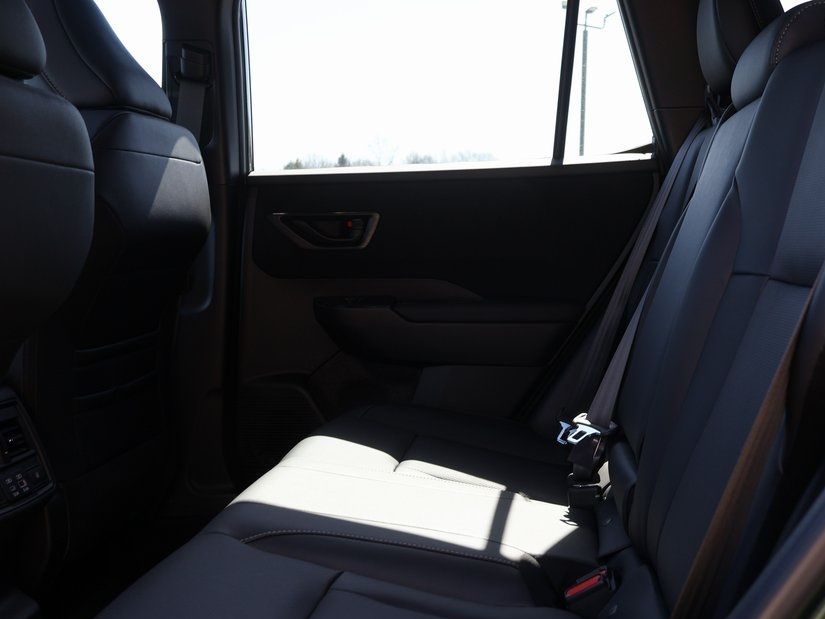 New 2026 Deep Emerald Green Pearl Subaru Limited image 21