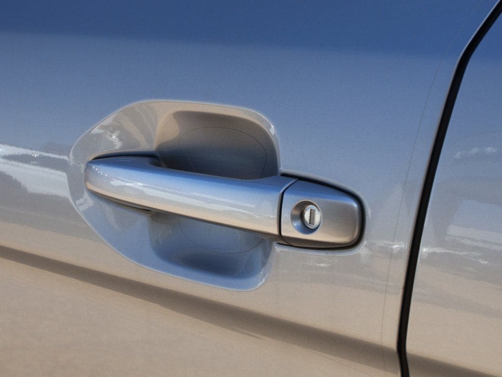 New 2026 Ice Silver Subaru Limited image 9