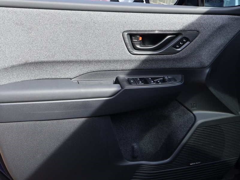 New 2026 Sapphire Blue Pearl Subaru Limited image 23