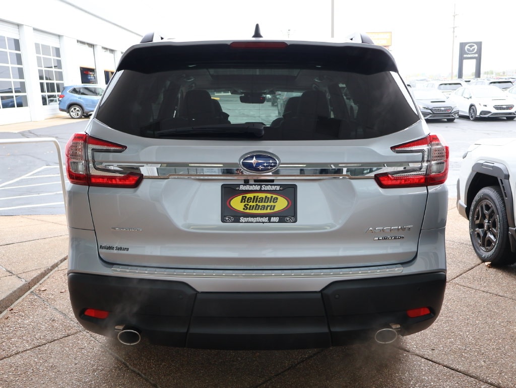 New 2027 Ice Silver Subaru Limited 7-Passenger image 5