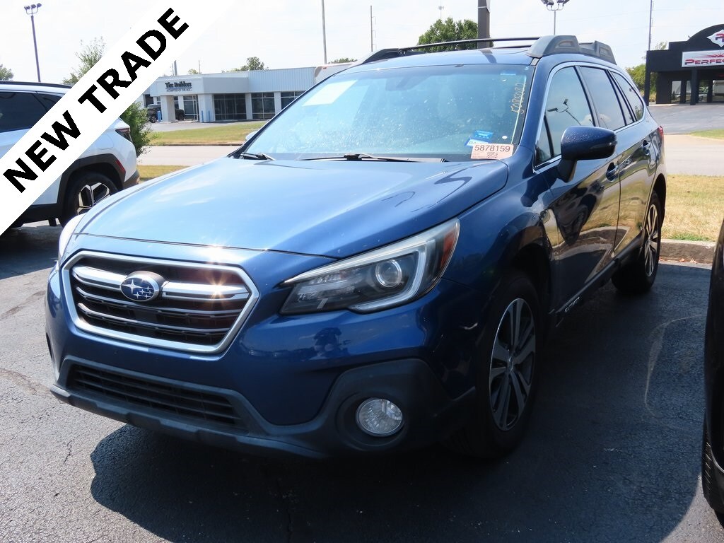 2018 Subaru Crosstrek 2.0i Premium photo 3