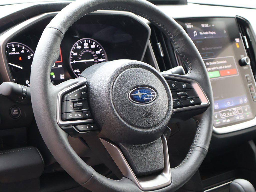 New 2027 Ice Silver Subaru Limited 7-Passenger image 26