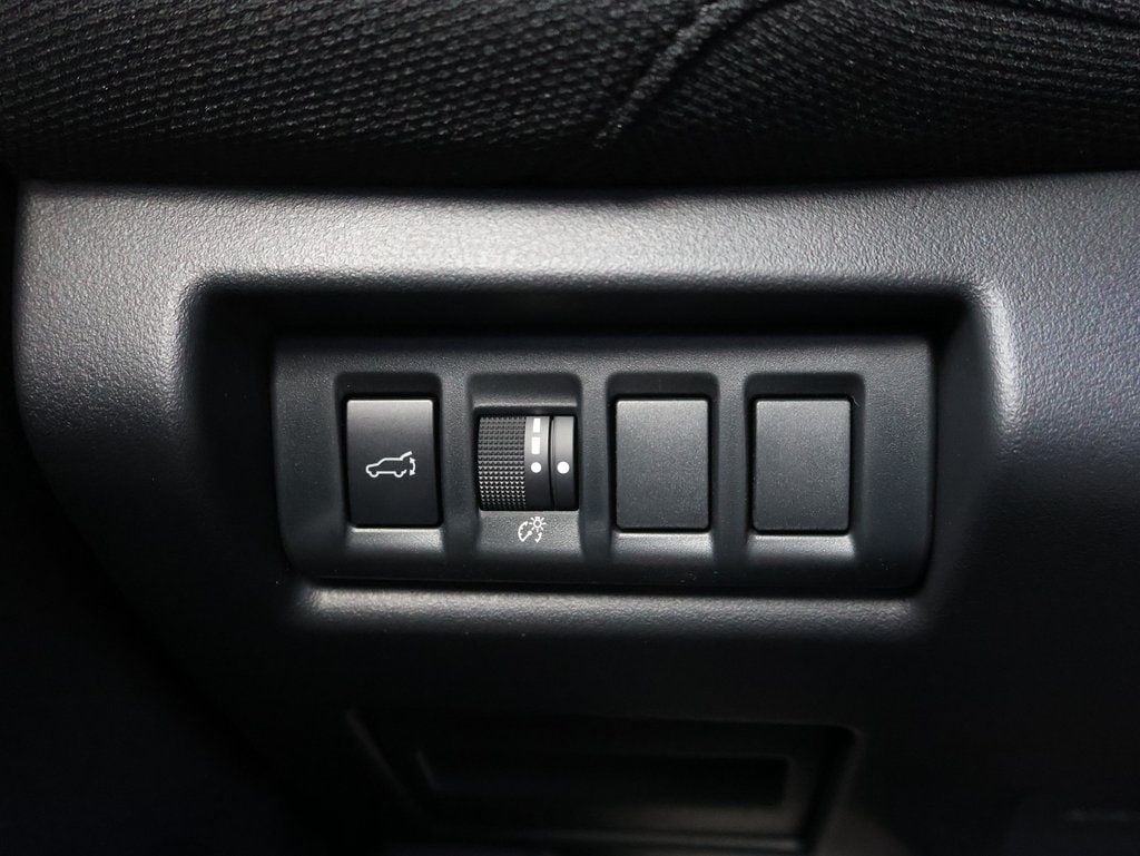 New 2026 Ice Silver Subaru Limited image 34