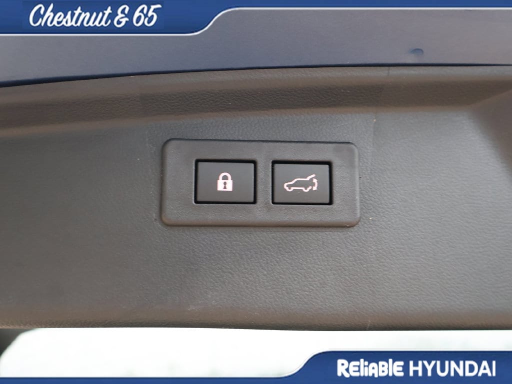 Used 2021 Abyss Blue Pearl Subaru Limited image 16