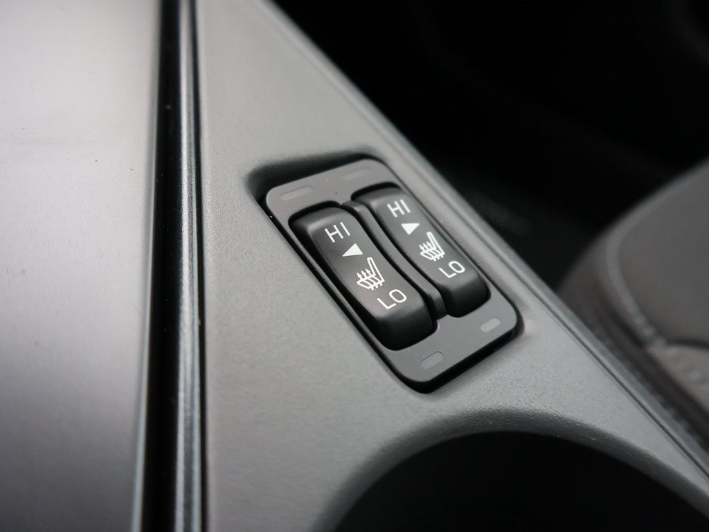 New 2026 Ice Silver Subaru Premium image 39