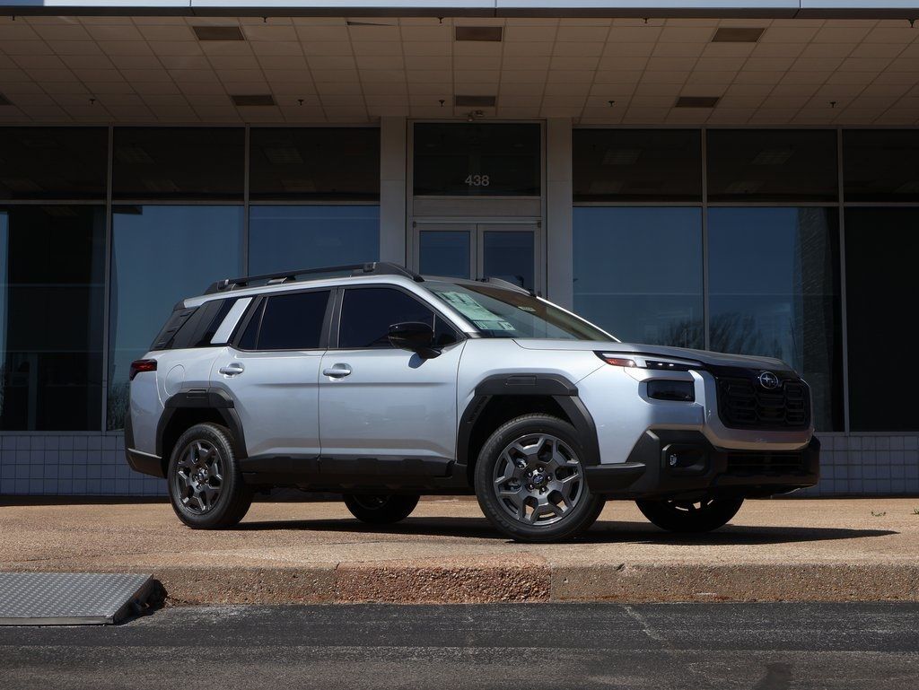 New 2026 Ice Silver Subaru Premium image 2