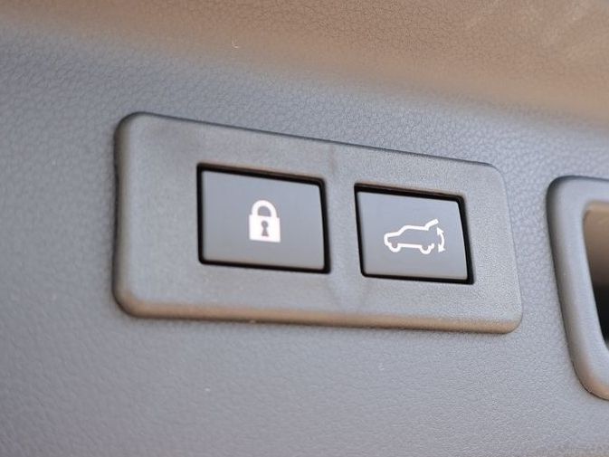 New 2026 Crystal Black Silica Subaru Touring image 18