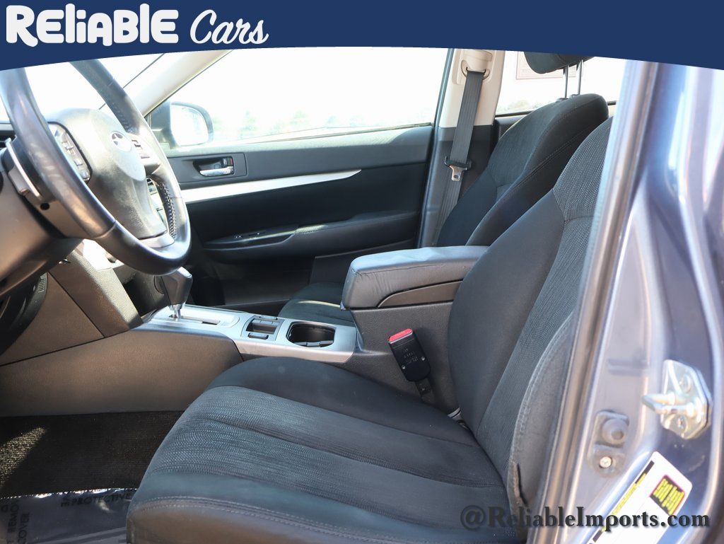 Used 2013 Twilight Blue Metallic Subaru 2.5i Premium (CVT) image 23