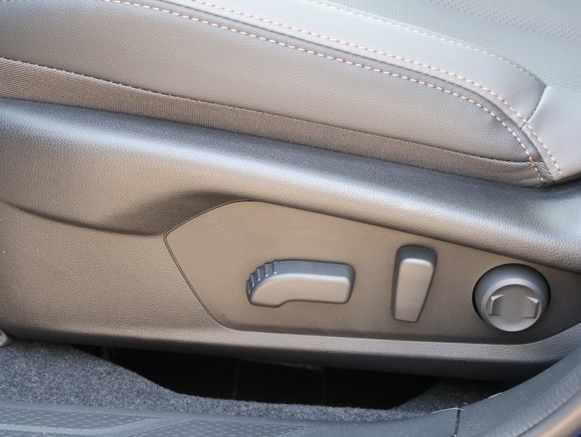 New 2026 Sapphire Blue Pearl Subaru Limited image 26