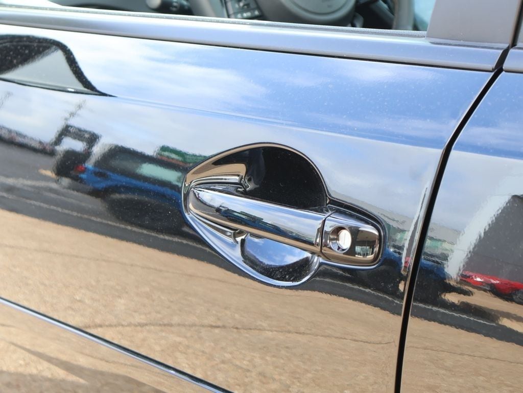 New 2026 Crystal Black Silica Subaru Touring image 8