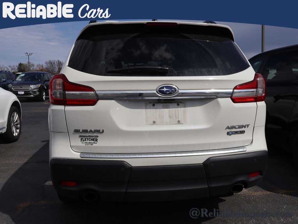 Used 2021 Crystal White Pearl Subaru Premium 8-Passenger image 18