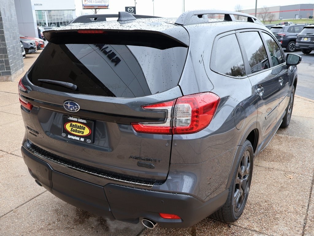 New 2026 Magnetite Gray Subaru Onyx Edition Touring 7-Passenger image 6